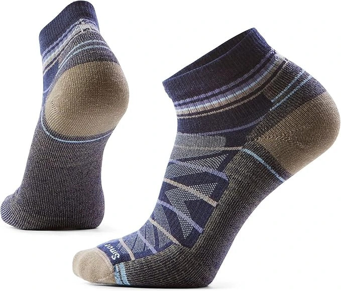 Load image into Gallery viewer, Smartwool Hike LC Pattern Ankle Socks Nightfall
