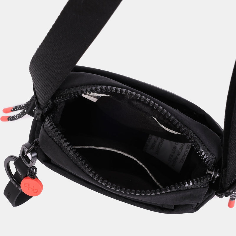 Load image into Gallery viewer, Hedgren Sipho Phone Bottle Bag Black
