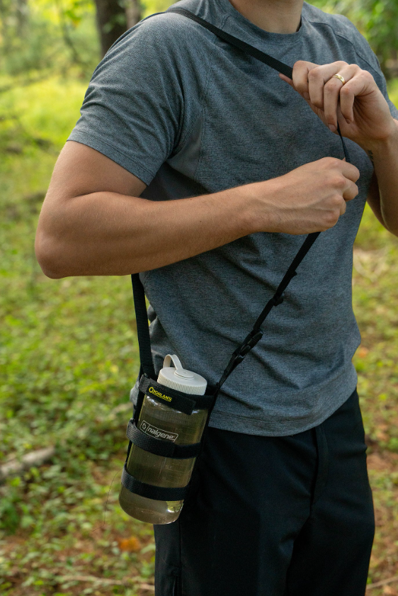 Load image into Gallery viewer, Coghlans Bottle Carrier
