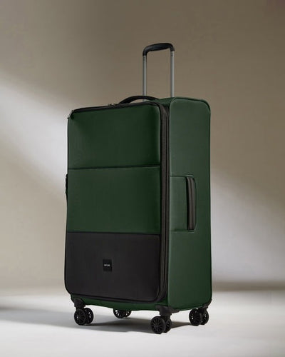 Antler Soft Stripe Large Roller Case - Green 