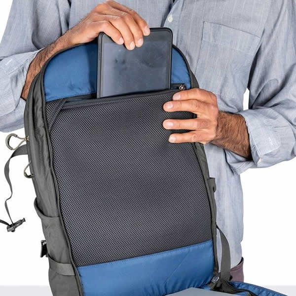 Load image into Gallery viewer, Osprey Nebula 34L - Cypress Green
