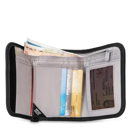 Pacsafe RFID Safe V125 Tri Fold Wallet Black