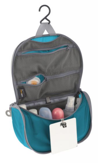 Sea to Summit Travelling Light Hanging Toiletry Bag Small Blue